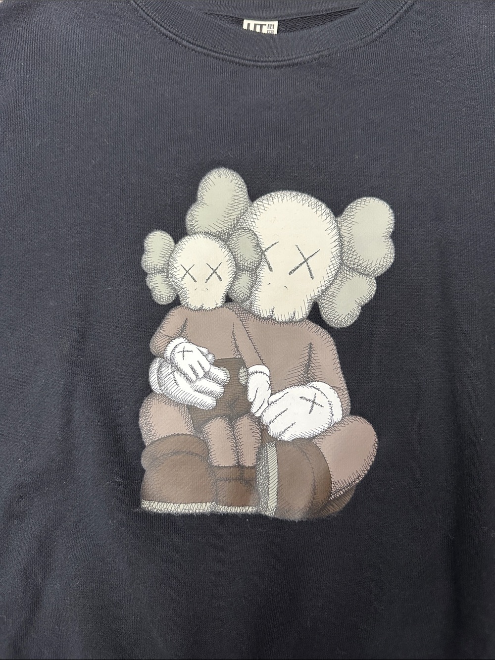 Uniqlo Black KAWS Companion Graphic Crewneck Sweater Kid’s sz. 7-8 - Picture 2 of 7